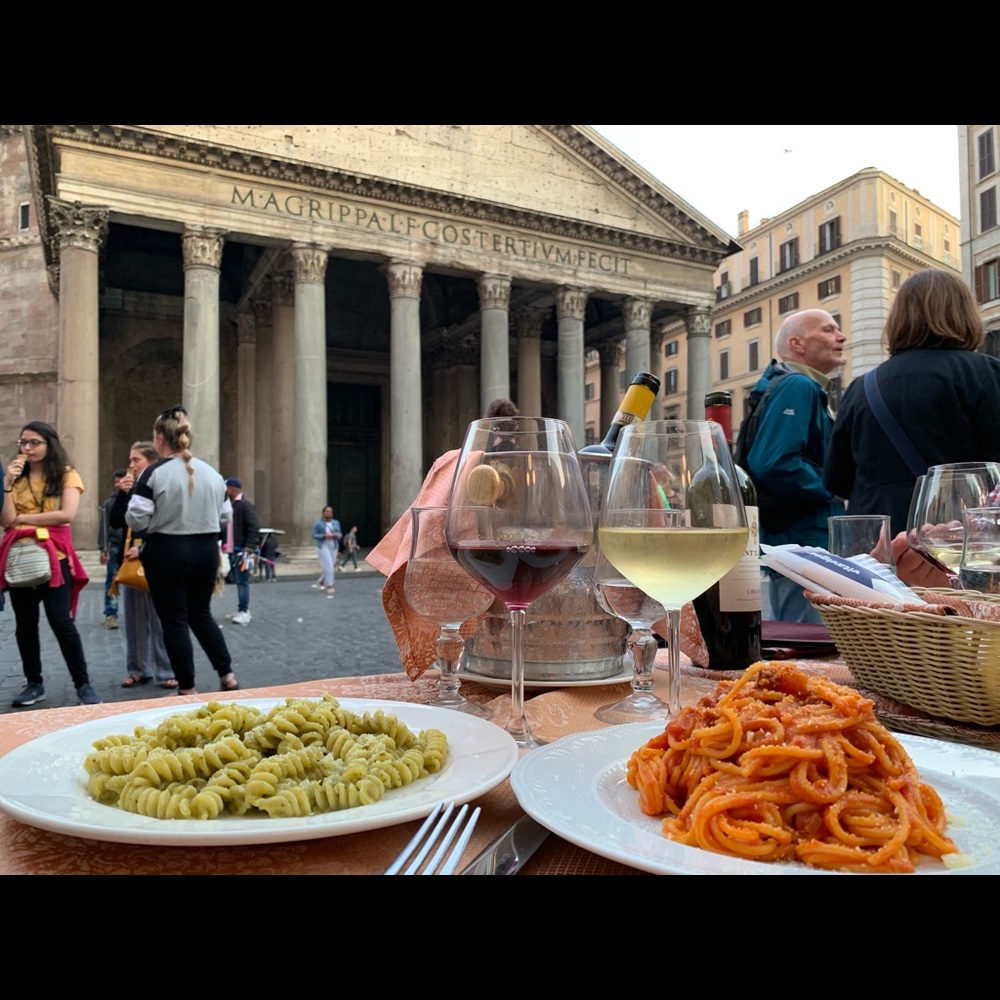 Meet your Posher, Christina